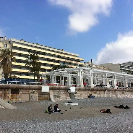 7 Promenade Des Apartment *